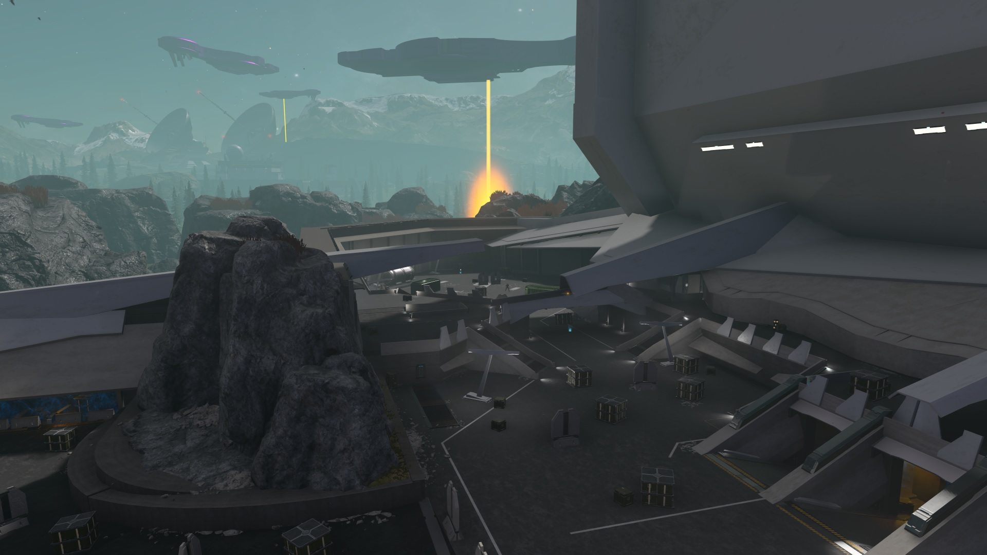Screenshot di Halo Infinite del cortile