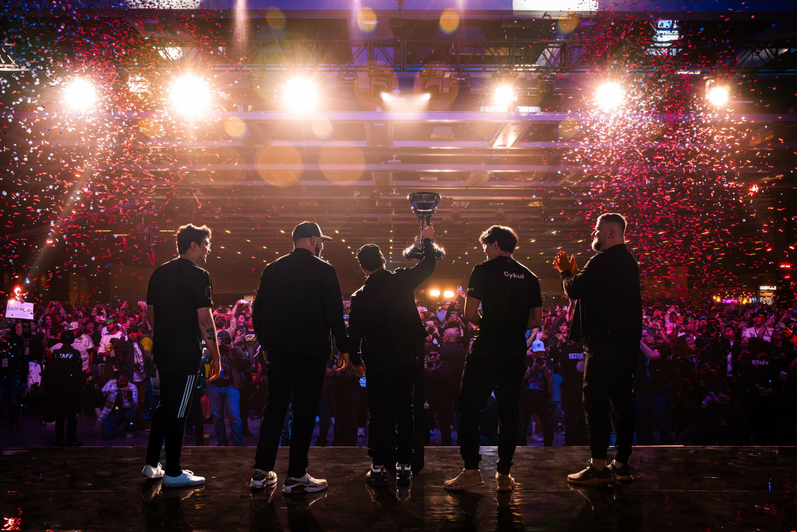 Shopify Rebellion claims the trophy at the Halo World Championship Grand Finals.