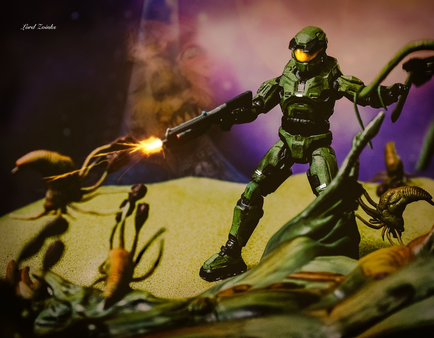 Toy photography by lord_zoinks. The Master Chief blasts Flood infection forms in an homage to the cover of Halo: The Flood.